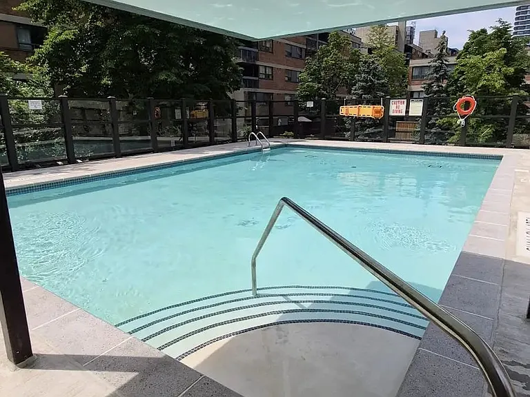 89 McCaul St #919 — Photo 31