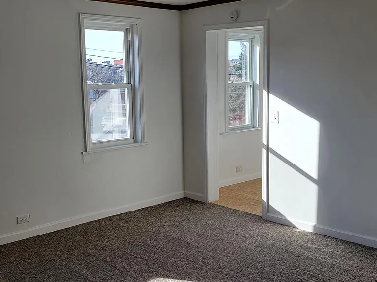 213 Spring St #2 — Photo 9