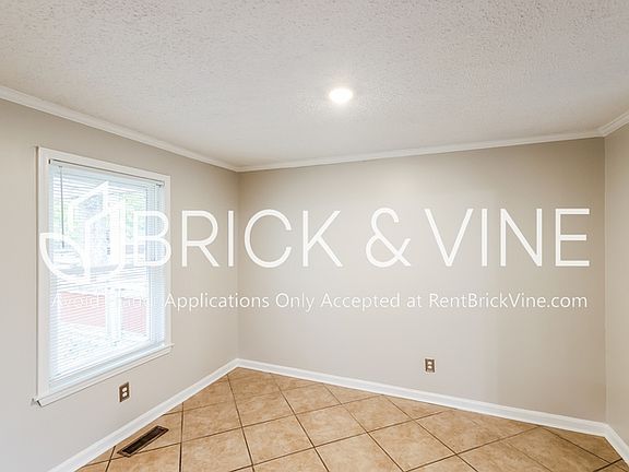 5th image of 2664 Denise Dr