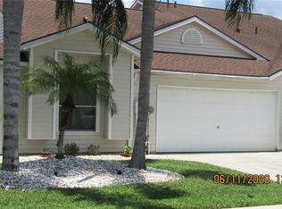 1632 Lake Heron Dr, Lutz, FL 33549