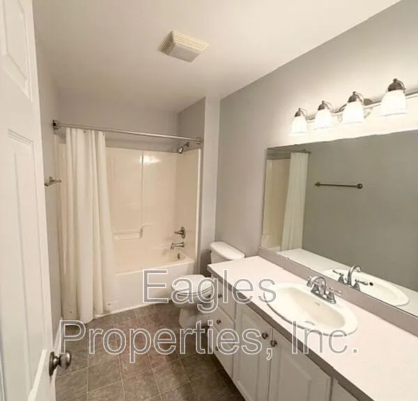 200 Myrna Dr — Photo 16