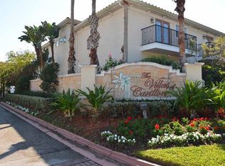 214 Valencia Cir, Saint Petersburg, FL 33716