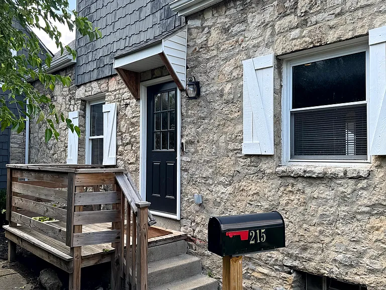 215 Brehl Ave — Photo 2