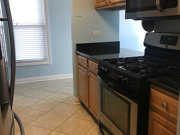 5th image of 234 Pinewood Ln #234
