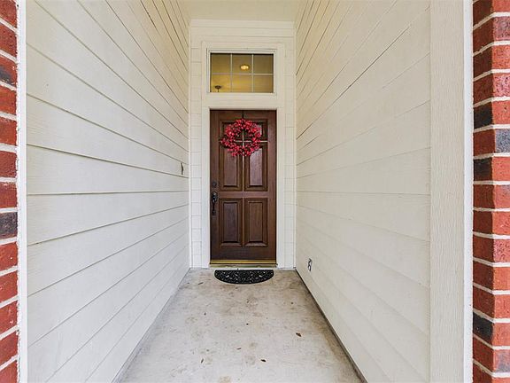 2nd image of 18323 Crossland Ct