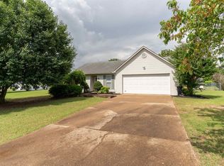 244 Eagle Ridge Dr, Oakfield, TN 38362