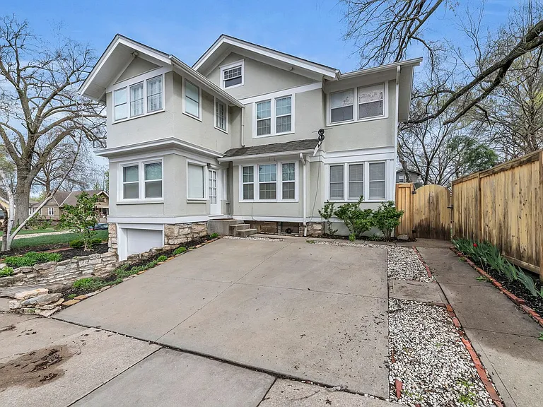 5545 Harrison St — Photo 25