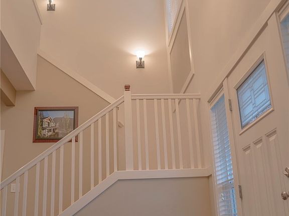 4th image of 1699 Tannerwood Way SE