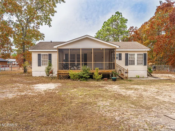 144 Capel Drive, Pinebluff, NC 28373