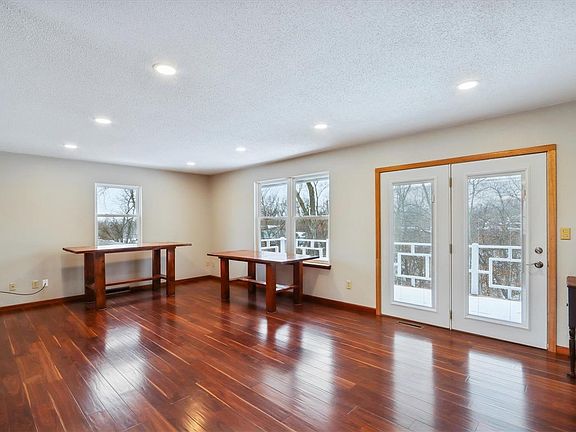4th image of 3125 Shasta Ct NE