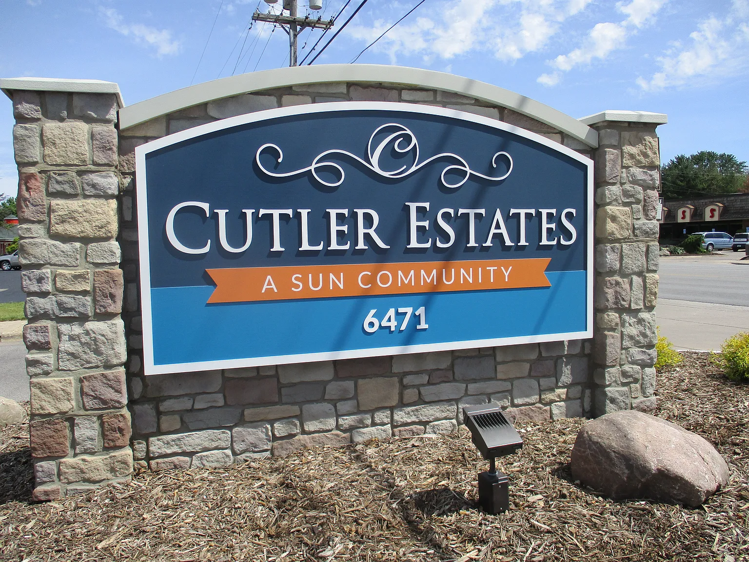 Cutler Estates — Photo 1
