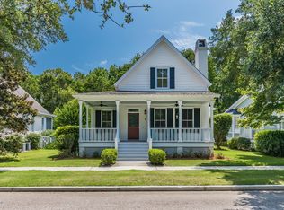 5 Newpoint Rd, Beaufort, SC 29907