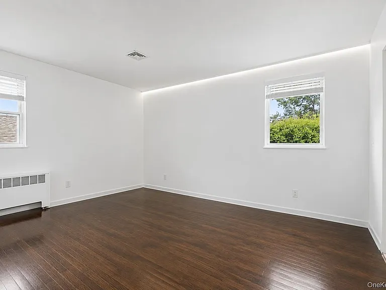38 Birchwood Park Dr — Photo 13