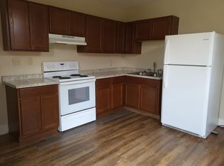 903 W 6th St APT 3, Marion, IN 46953