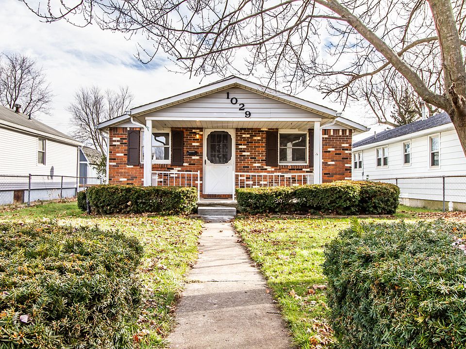 1st image of 1029 Gray Ave