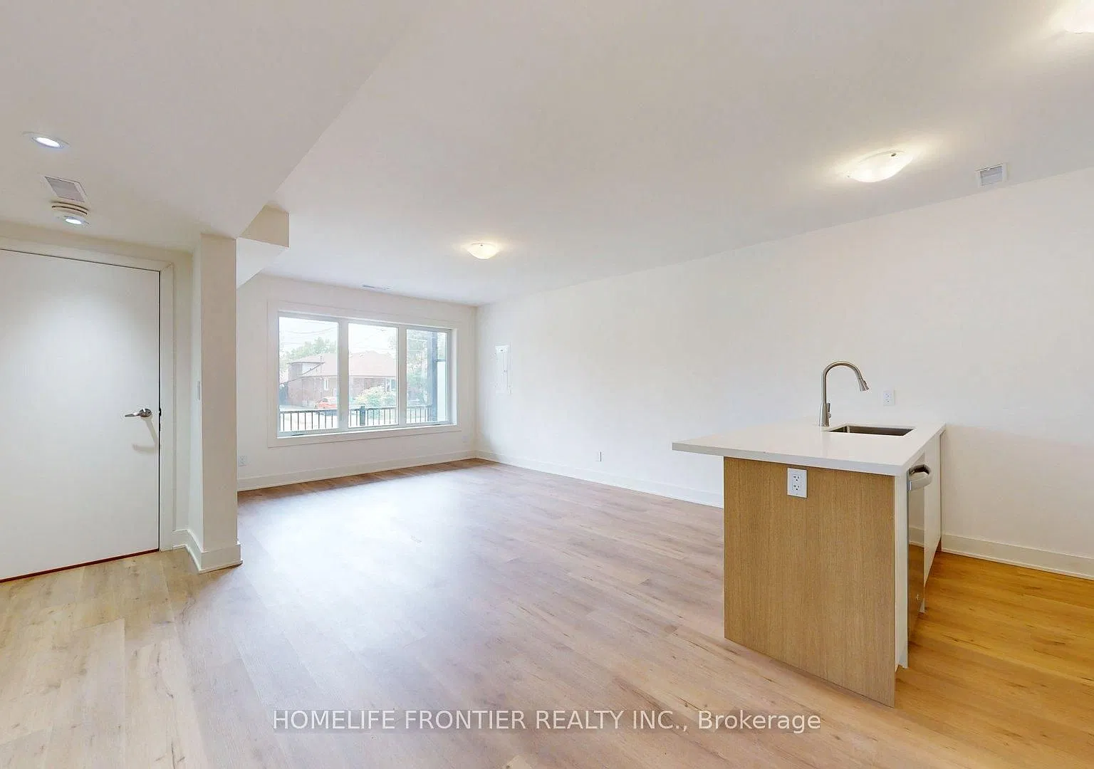 3 bed, $2,550 — Photo 4