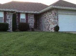 1403 Windsor Ct, Nixa, MO 65714