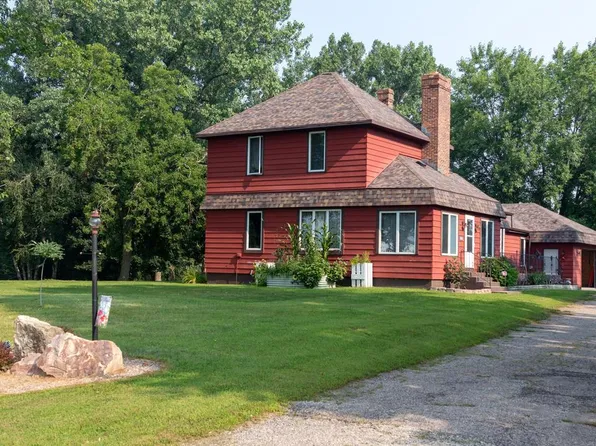 710 West Main STREET, Lena, WI 54139
