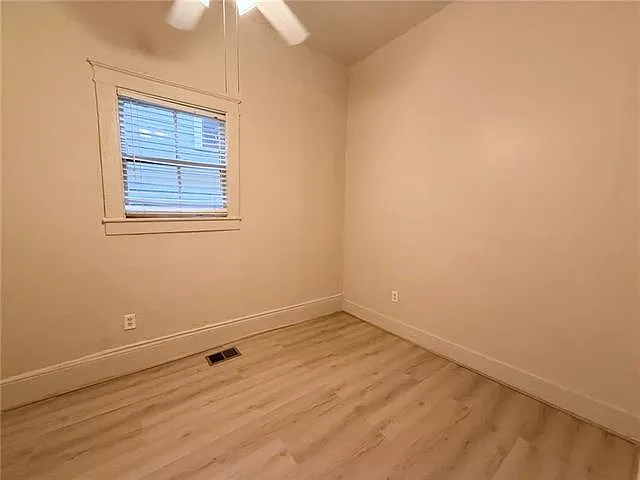 2218 Jena St — Photo 10
