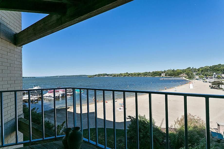 130 W Wisconsin Ave, Pewaukee, WI 53072 Zillow