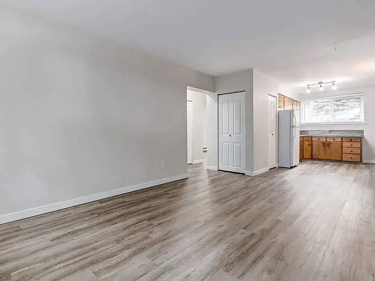 2627 Lacon St #2 — Photo 10