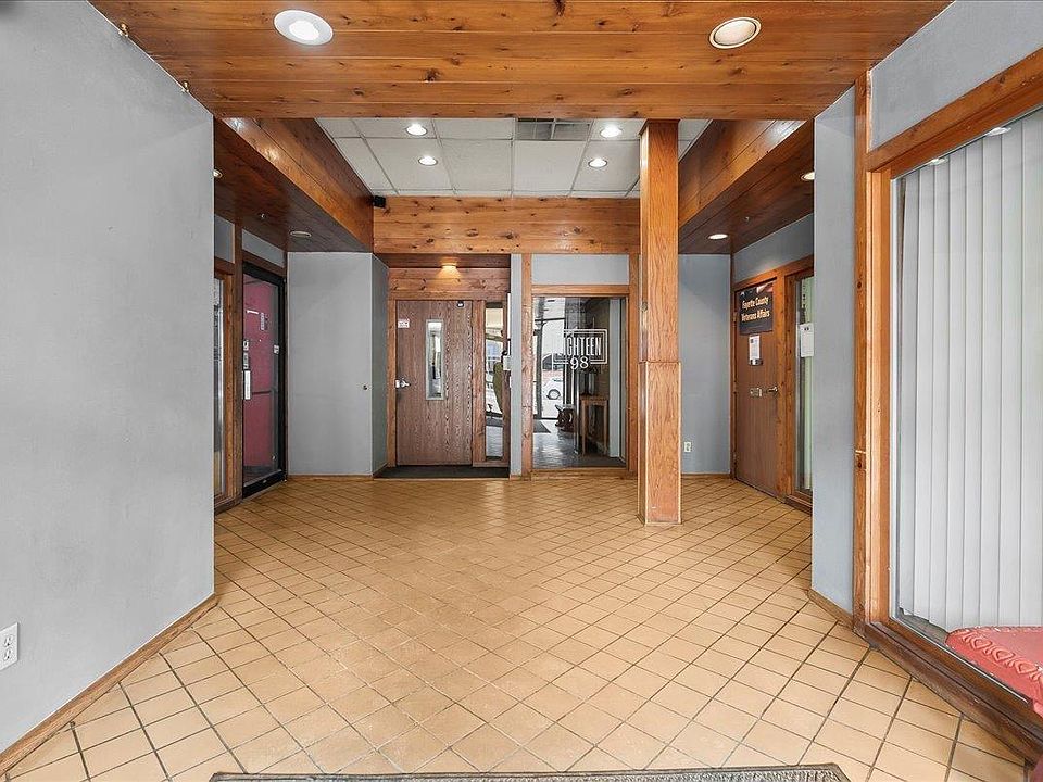 102 S Frederick Ave, Oelwein, IA 50662 MLS 20231066 Zillow