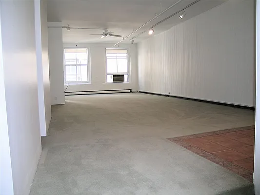 Rented by City Connections Realty | media 14