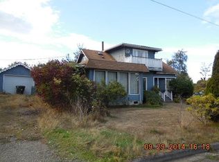 904 W 13th St, Port Angeles, WA