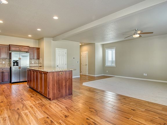5th image of 10508 NE 112th Pl