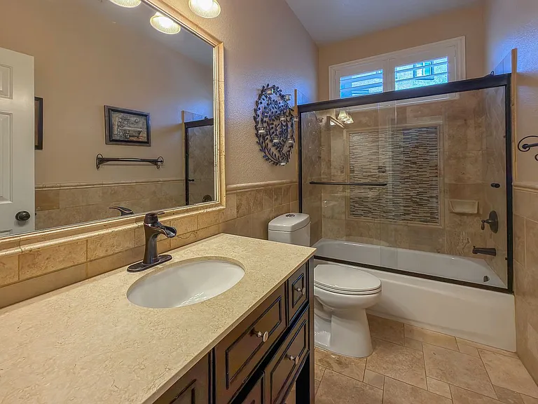 3025 Scenic Valley Way — Photo 10