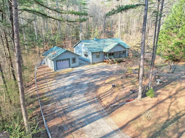 255 Rita Ln, Tiger, GA 30576