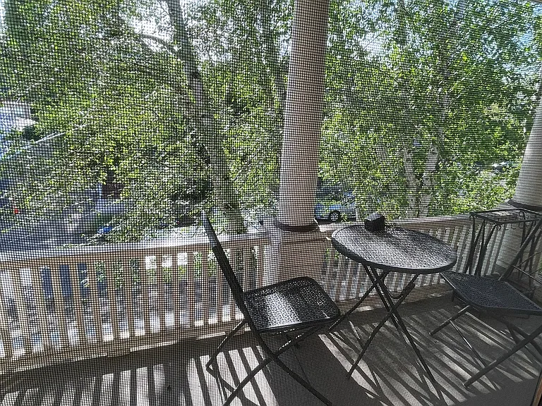 716 SE 16th Ave #2 — Photo 2