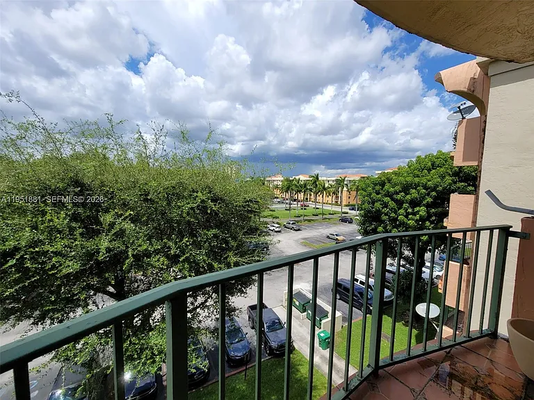 9320 Fontainebleau Blvd #510 — Photo 11