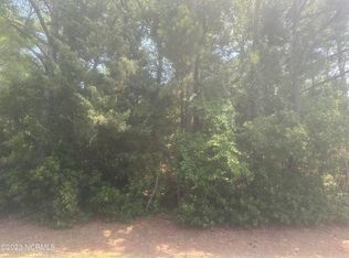 222 Quailwood Ct, Cape Carteret, NC 28584