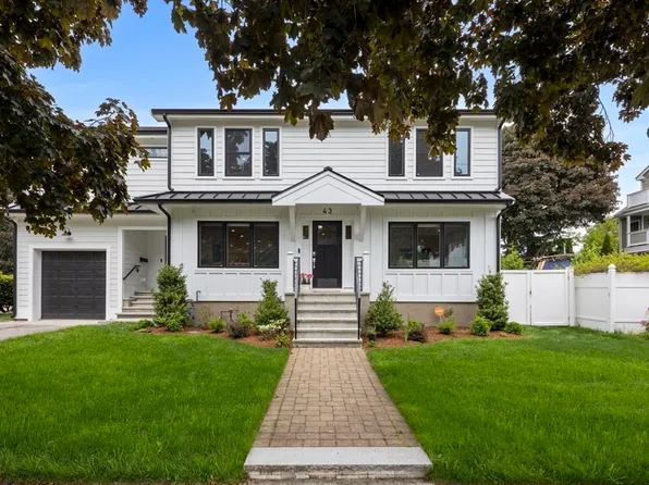 43 Upham St, Newton, MA 02465