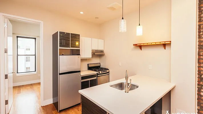 Rented by Nooklyn NYC LLC | media 1