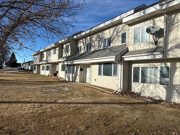 3rd image of 518 W Jefferson Ave