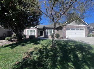 1836 Bryman St, Hanford, CA 93230