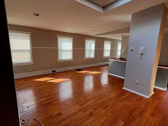5th image of 2523 E Dauphin St APT 3