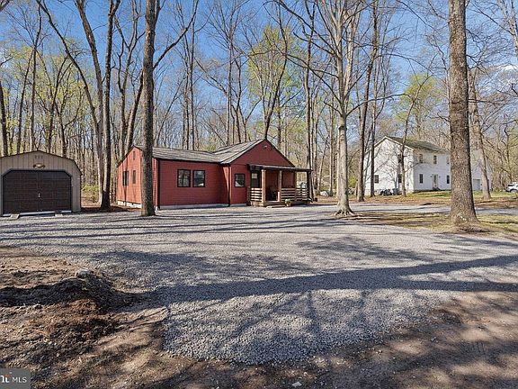 5th image of 1202 Woolman Rd