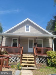 402 Mount Vernon Ave, Vineland, NJ, 08360