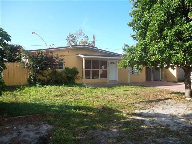 1st image of 4328 N Browning Dr