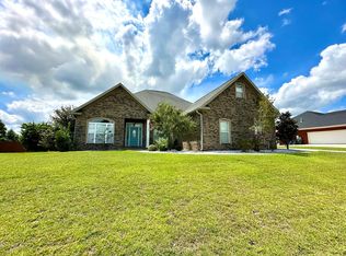 120 Grayton Ln, Enterprise, AL 36330