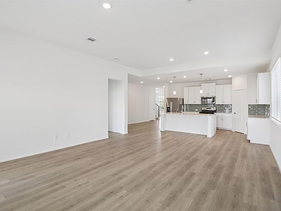 2nd image of 5217 Redbud Valley Dr