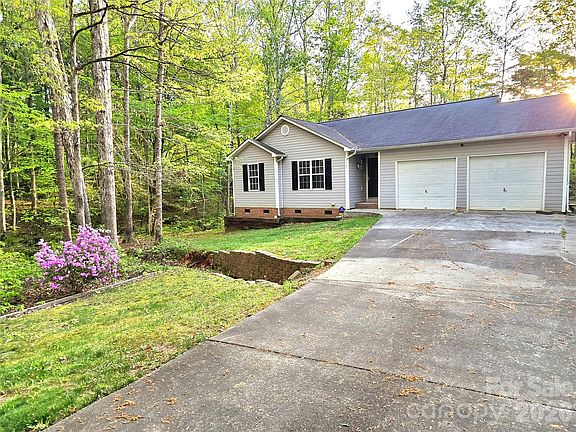 2nd image of 146 Misty Spring Rd