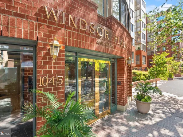 1045 N Utah St #2-106, Arlington, VA 22201
