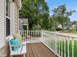 2511 Morton Ave, Saint Joseph, MI 49085