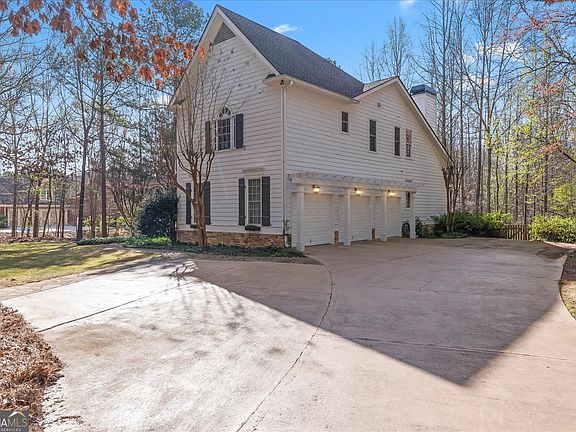 4th image of 103 Smith Forest Ln