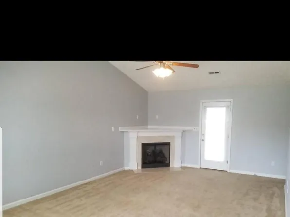 3018 Totley Dr, Fayetteville, NC 28306