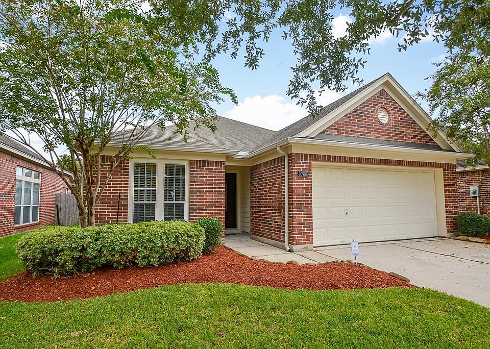1st image of 20910 Barbons Heath Ct